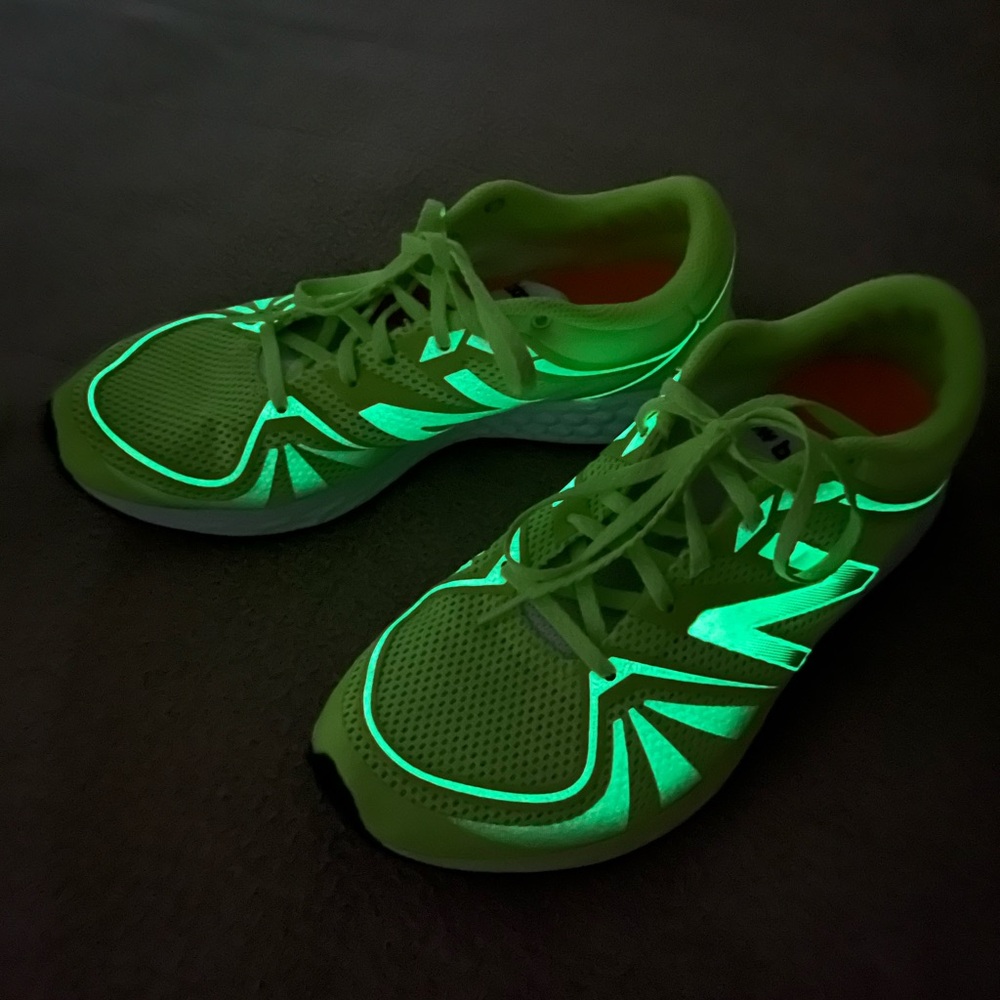 New Balance Tonic Exclusive Fresh Foam 822v2 Trainer Shoes Sz Womens US 8.5